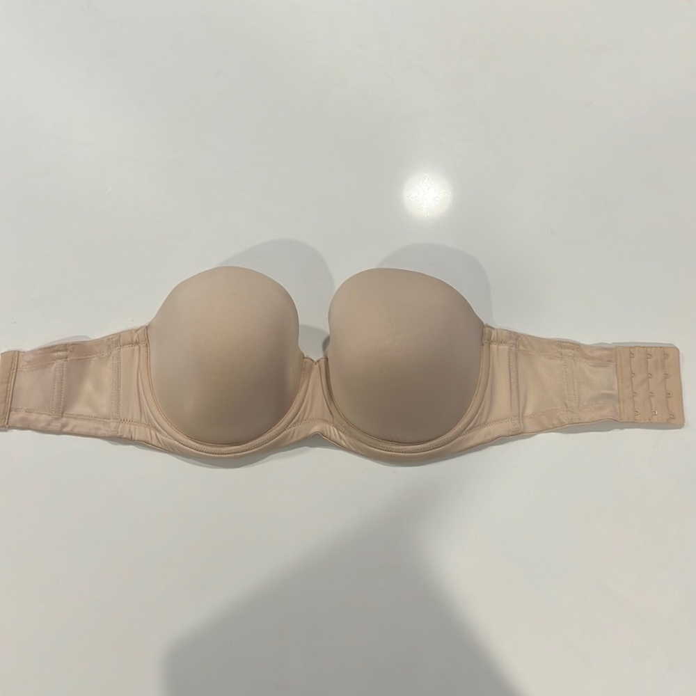 Wacoal Red Carpet Convertible Strapless Bra 32G